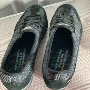 7.5 Memory foam sketchers